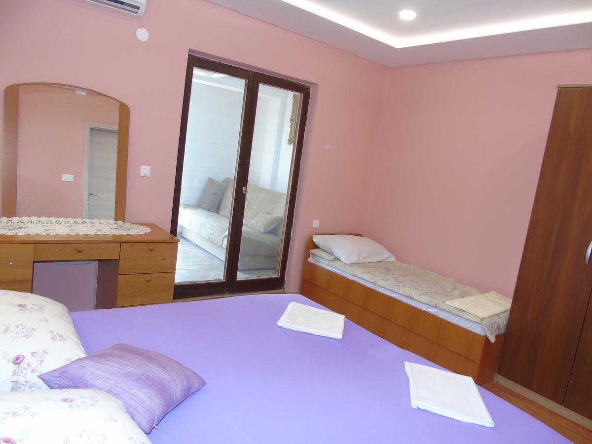 Apartments Kurilj Makarska Exterior foto